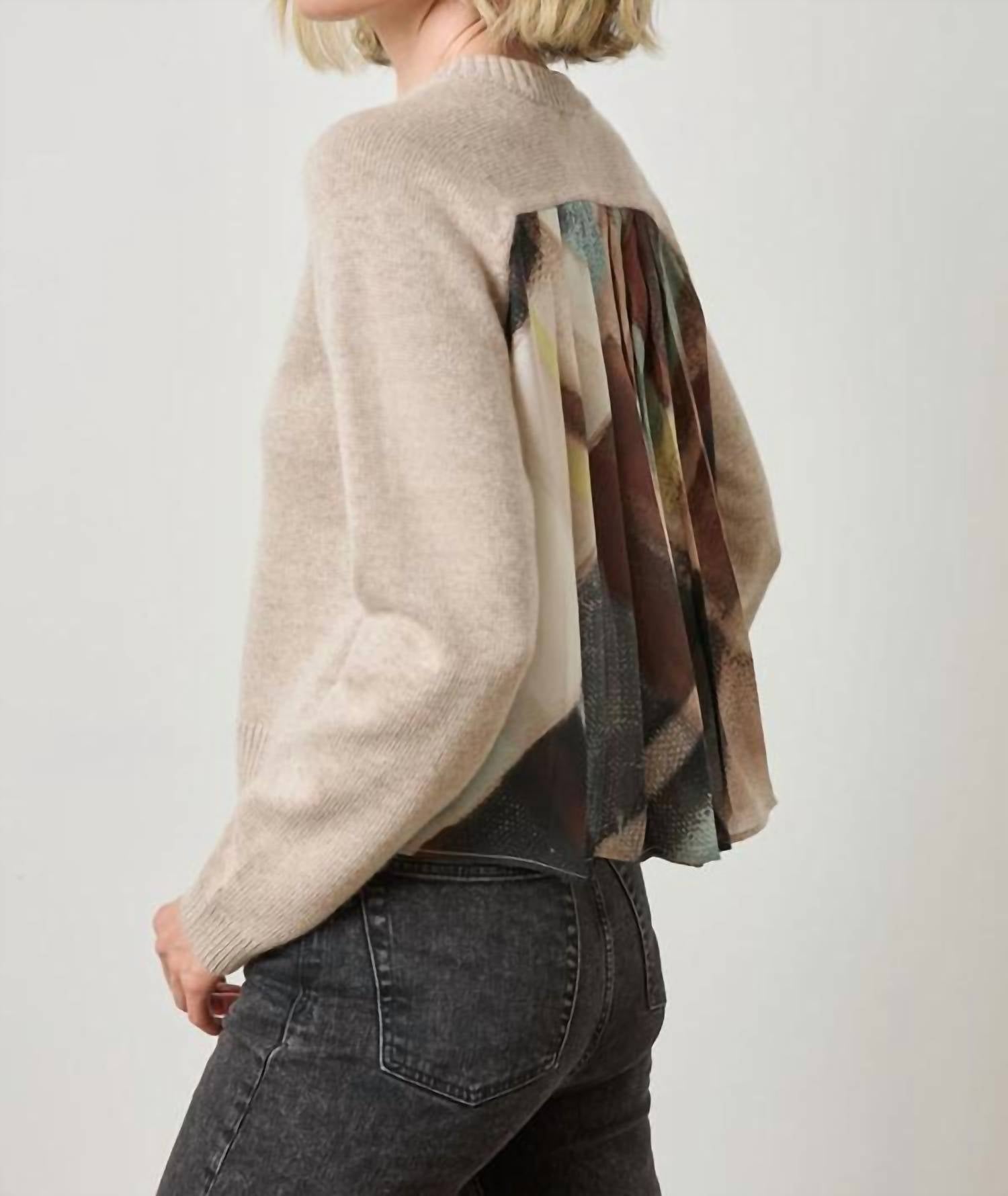 Lilla P - Pleat Back Raglan Sweater