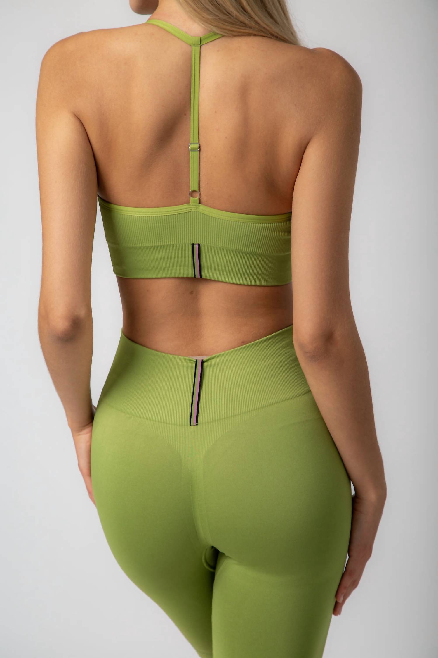 Lovyt - Women's Seamless Cycling Booty Shorts