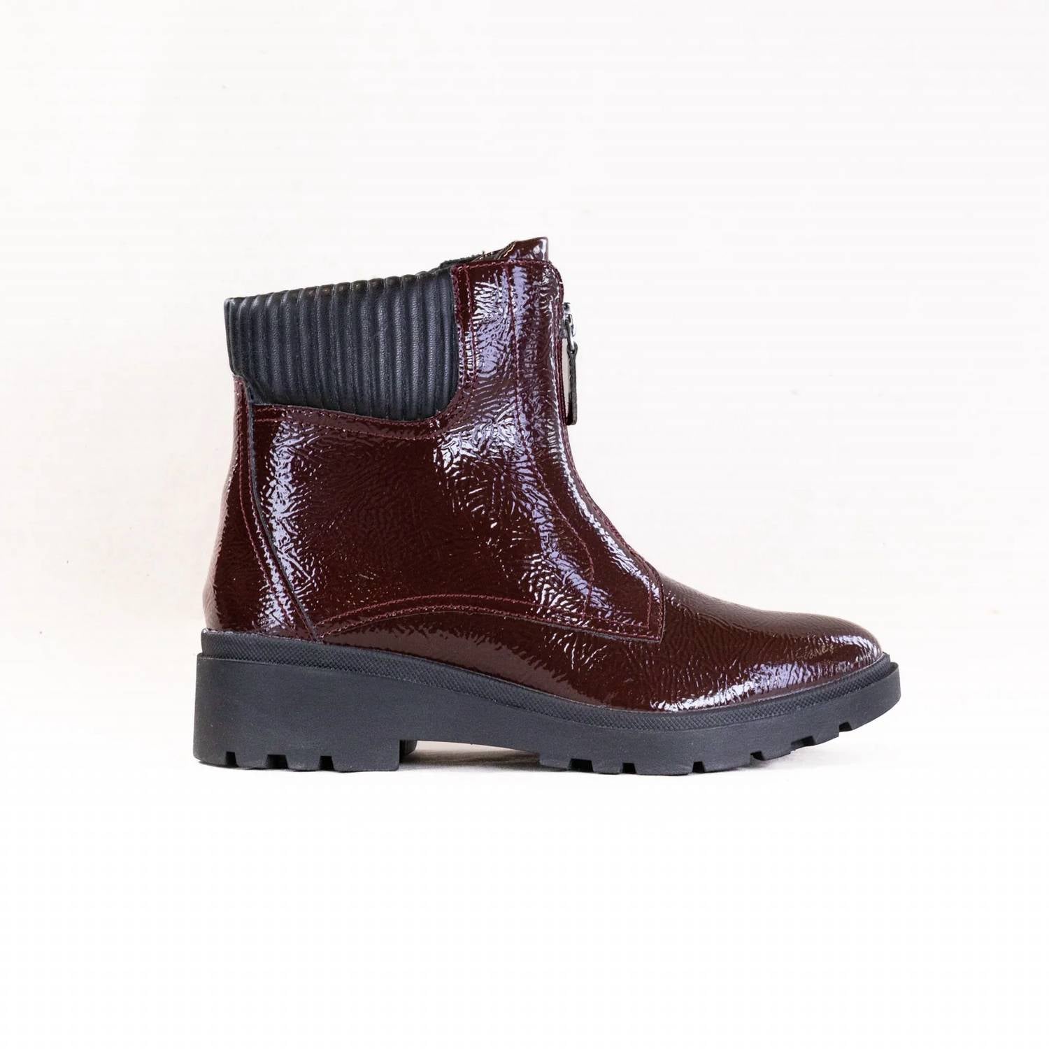 Clarks - Women's Calla Zip Boot
