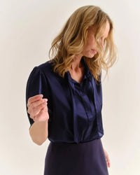 Cartolina Nantucket Peggy Short Sleeve Blouse in midnight blue 1 - women's blouse - detail view