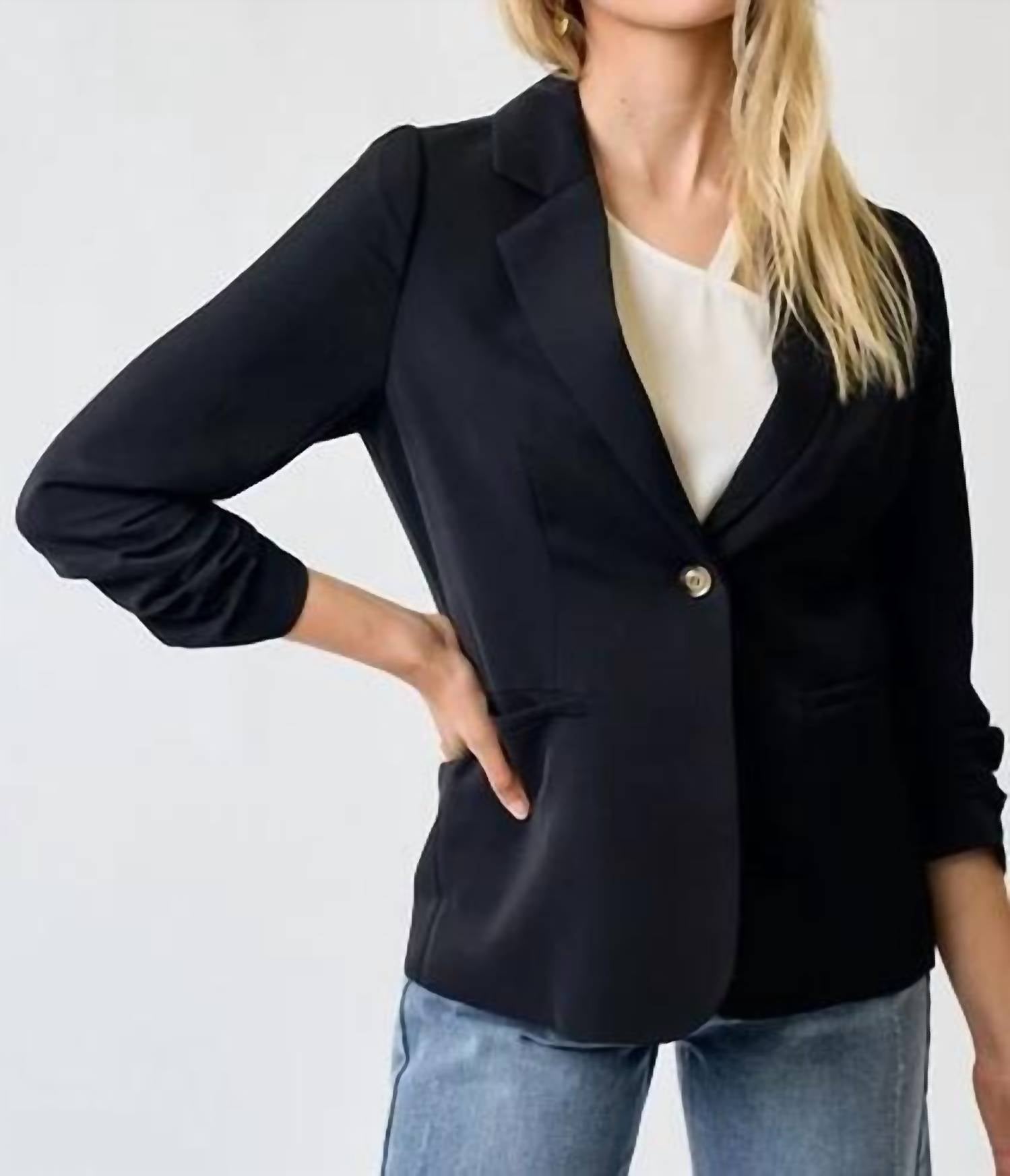 Doe And Rae - Cinched Sleeve Blazer