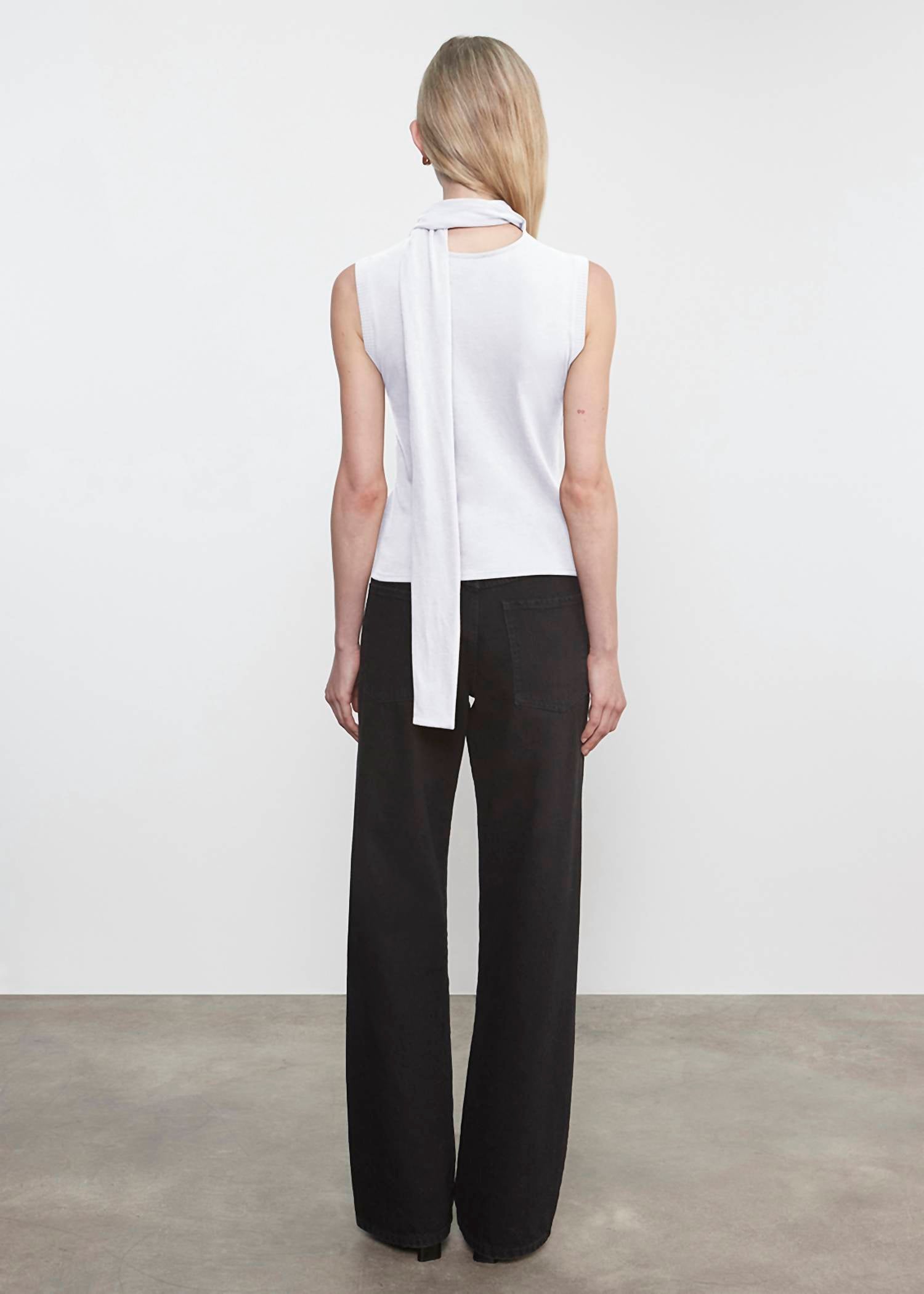 Enza Costa - CASHMERE SEEVELESS SCARF TOP