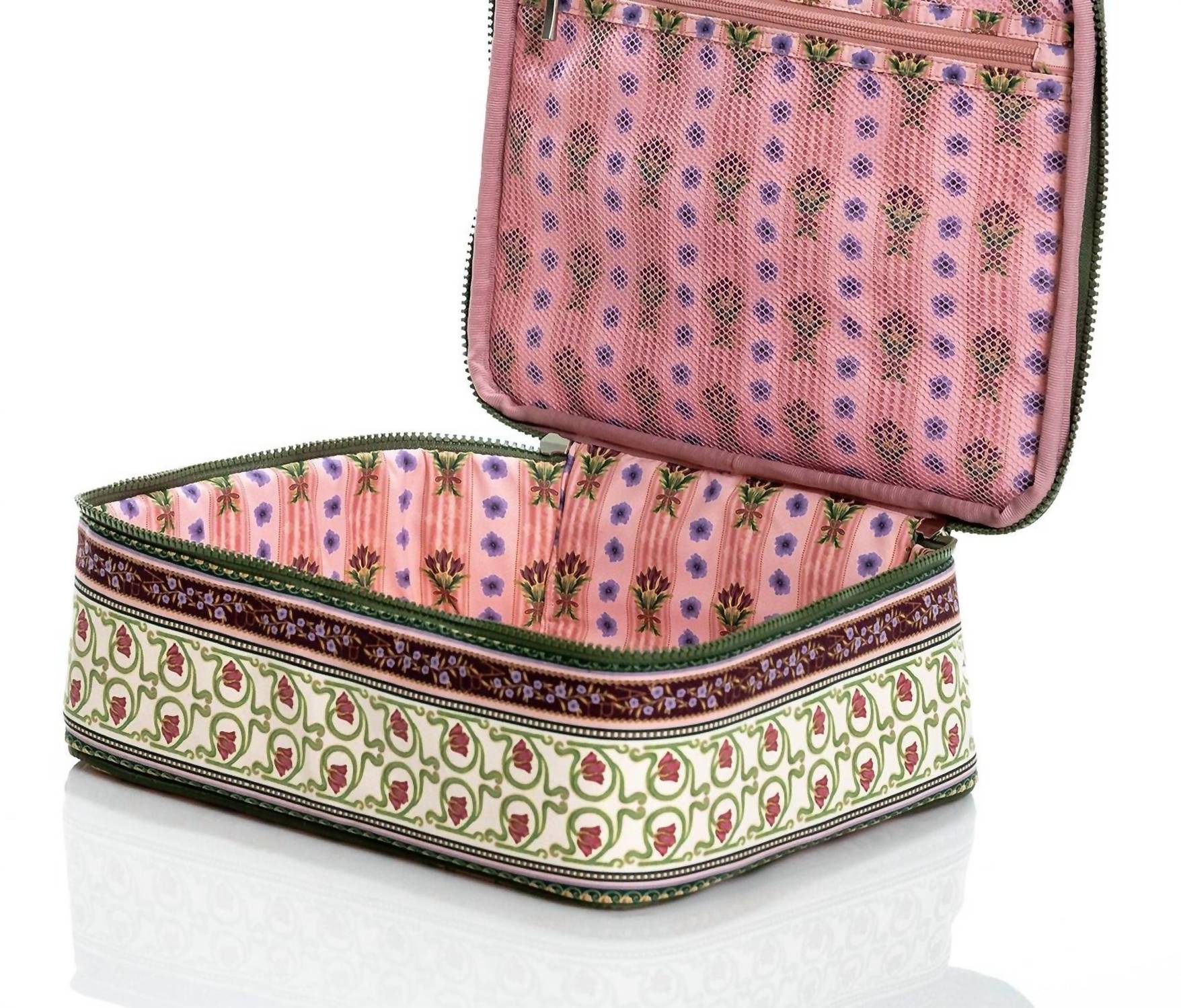 AGUA BENDITA Women's Calvin Aura Beauty Pouch in multicolor - women's bag - detail view