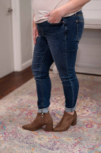 Judy Blue - Mid Rise Vintage Raw Hem Skinny Jean