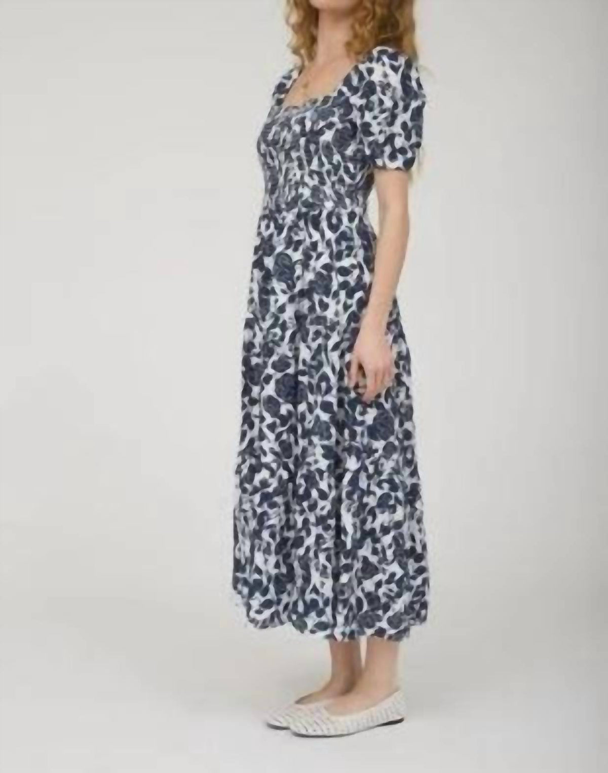 August Sky - Floral Puff Sleeve Smocked Tiered Midi Dress