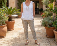 Made In Italy - Raw Edge Linen V-Neck Top