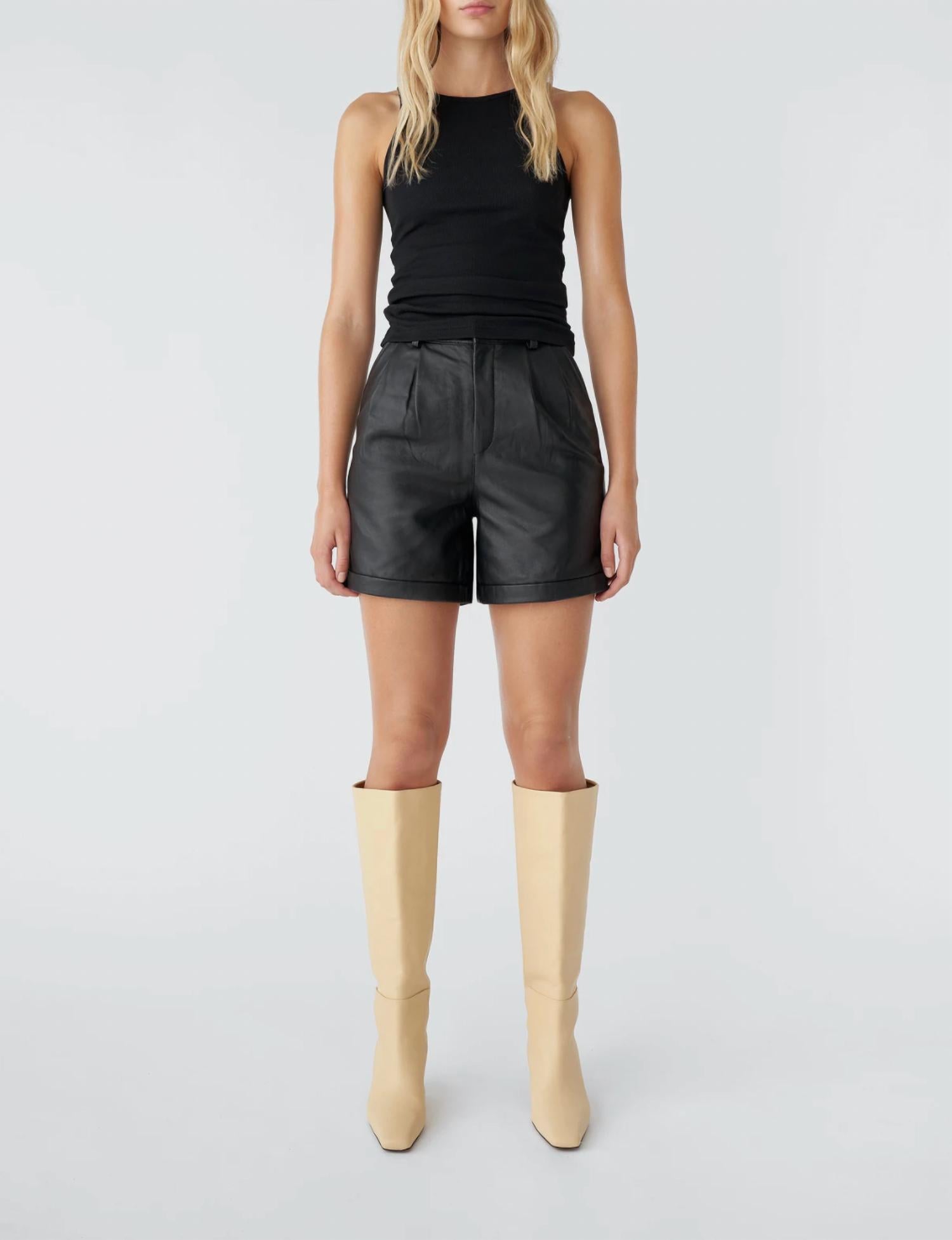 SUZY LEATHER SHORTS