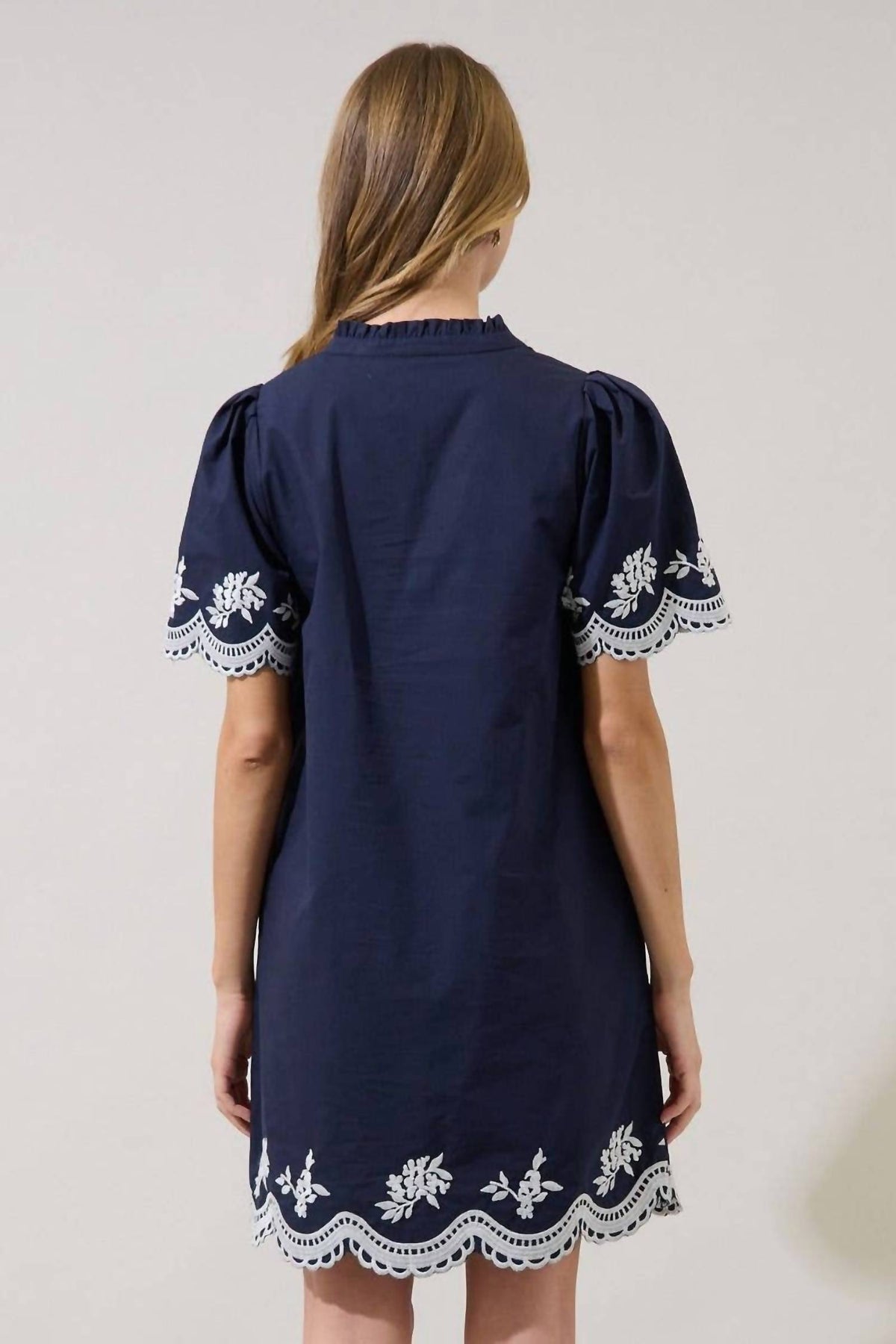 Sugarlips - Melania Embroidered Shift Mini Dress