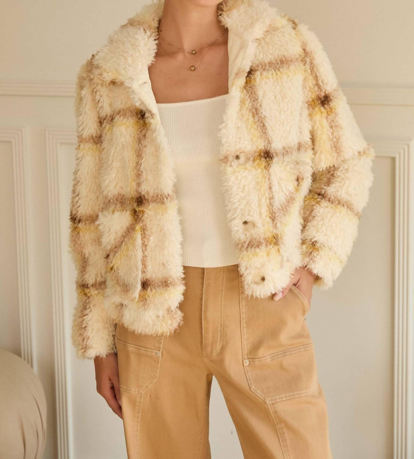 SKIES ARE BLUE Sherpa Jacket in cream yellow - women's jacket