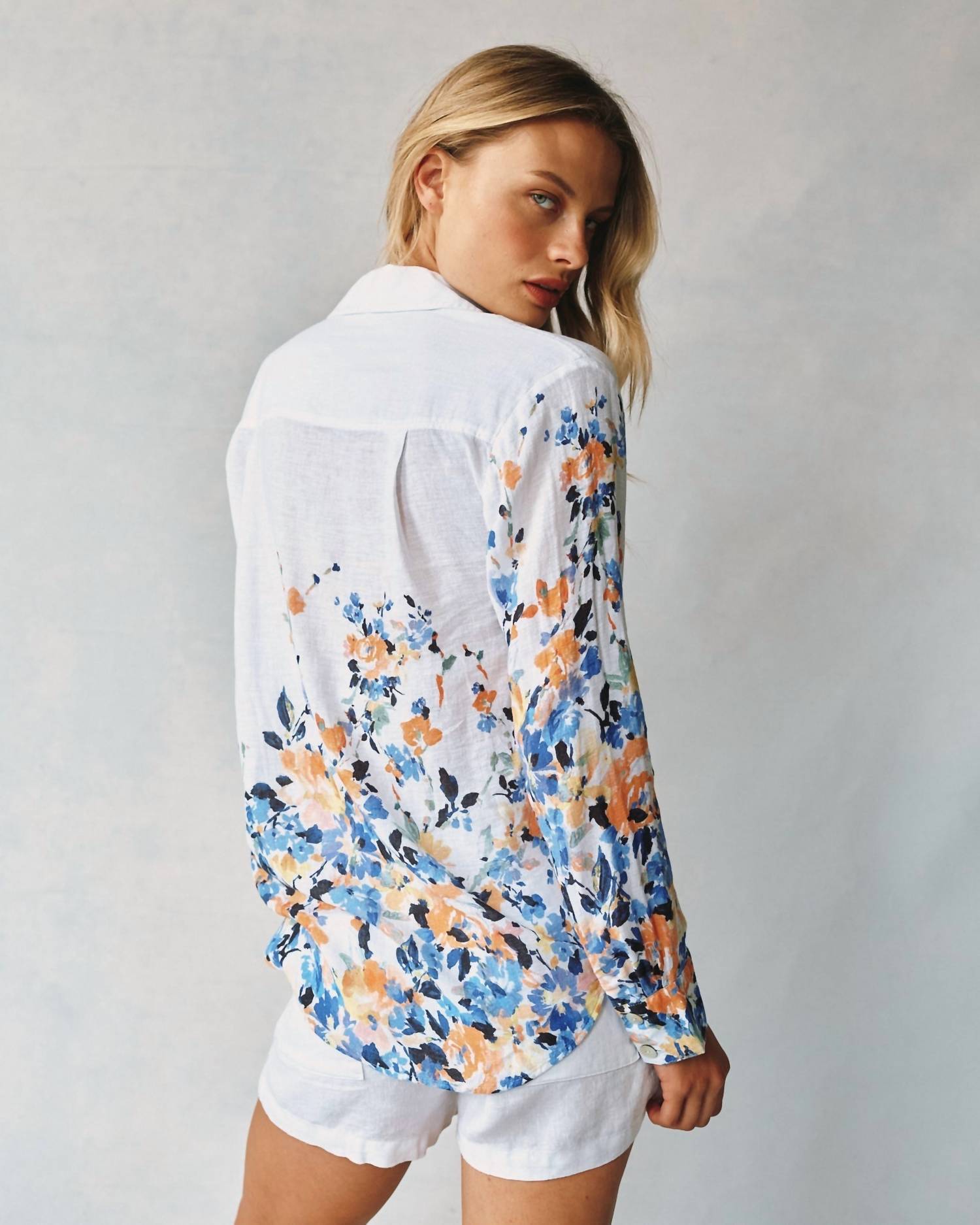 Bella Dahl - Boyfriend Button Down Top