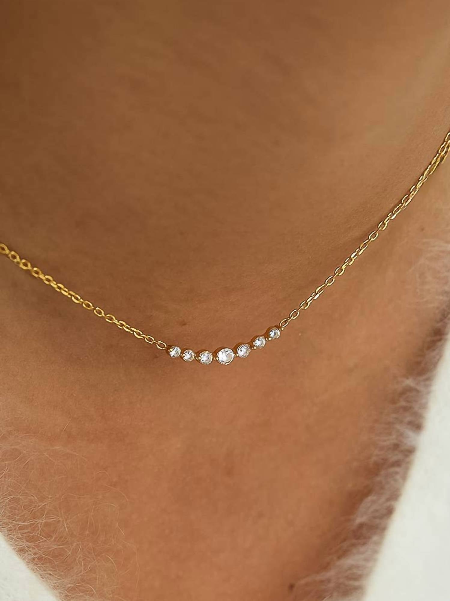 Flanerie By Maiq - Women's Crystal Station Chain Necklace