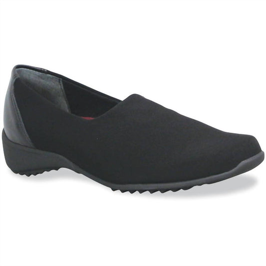 Munro - Women's Traveler Slip-on