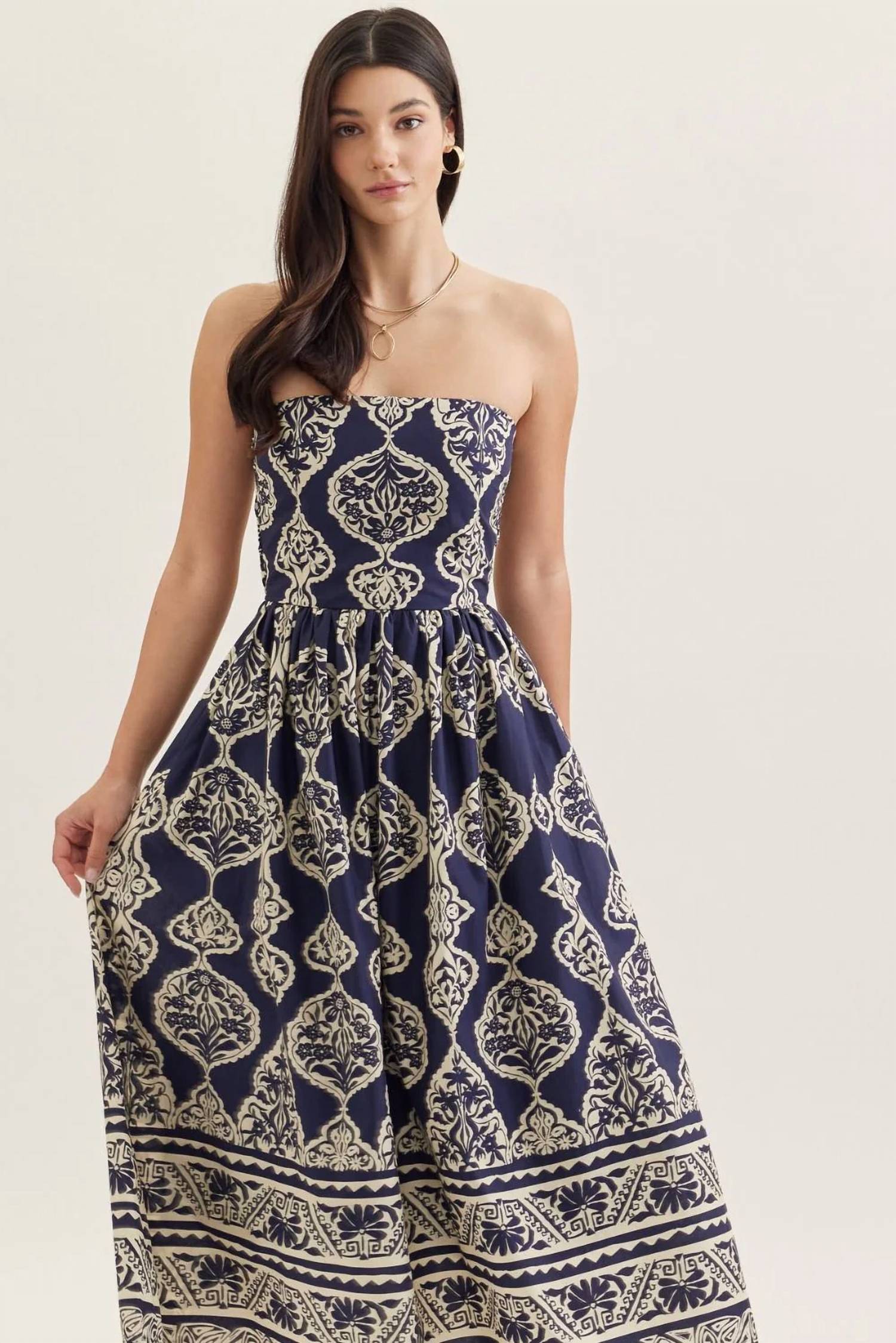 Entrousa - Strapless Midi Dress