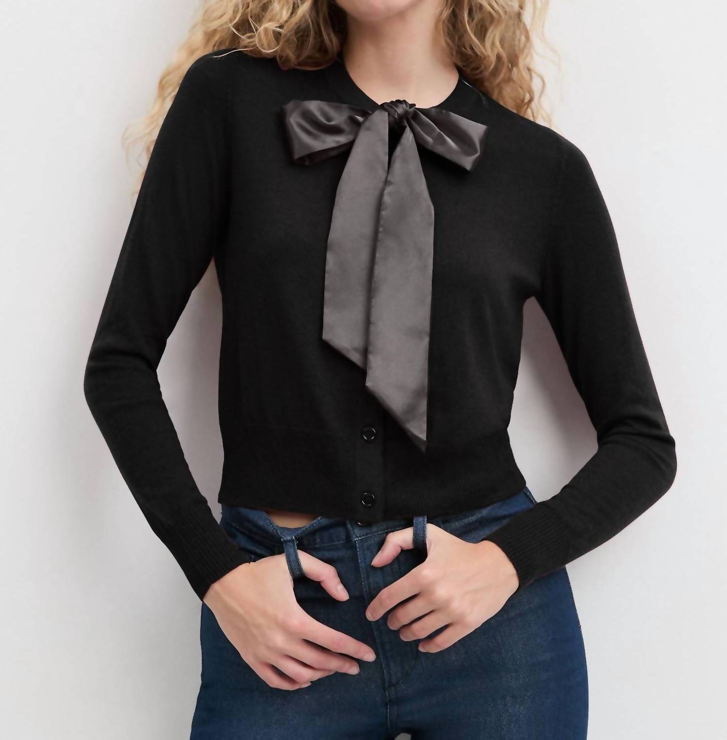 Favorite Daughter - Take A Bow Cardigan