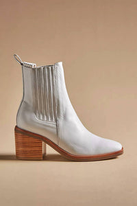 Silent D - Women's Naydo Heeled Ankle Boot