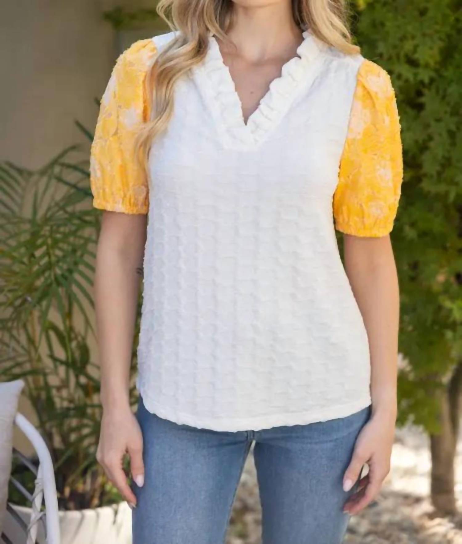 Voy - Women's Floral Burn Out Organza Puff Sleeve Top