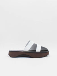 About Arianne - Women's Enzo Slide