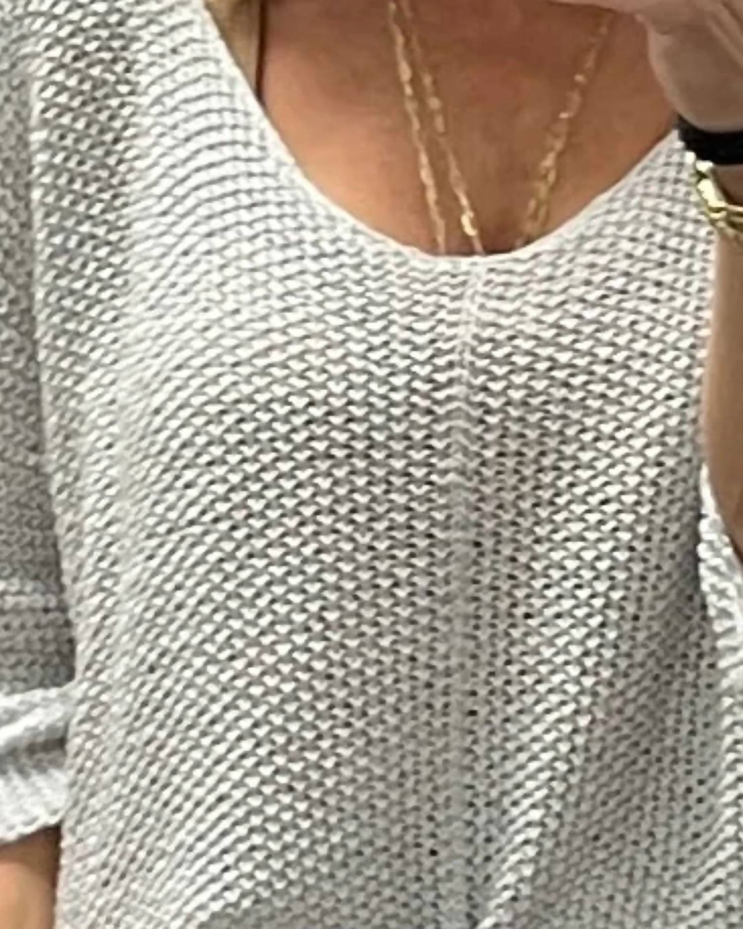 Brand Bazar - Bunny Crochet Sweater
