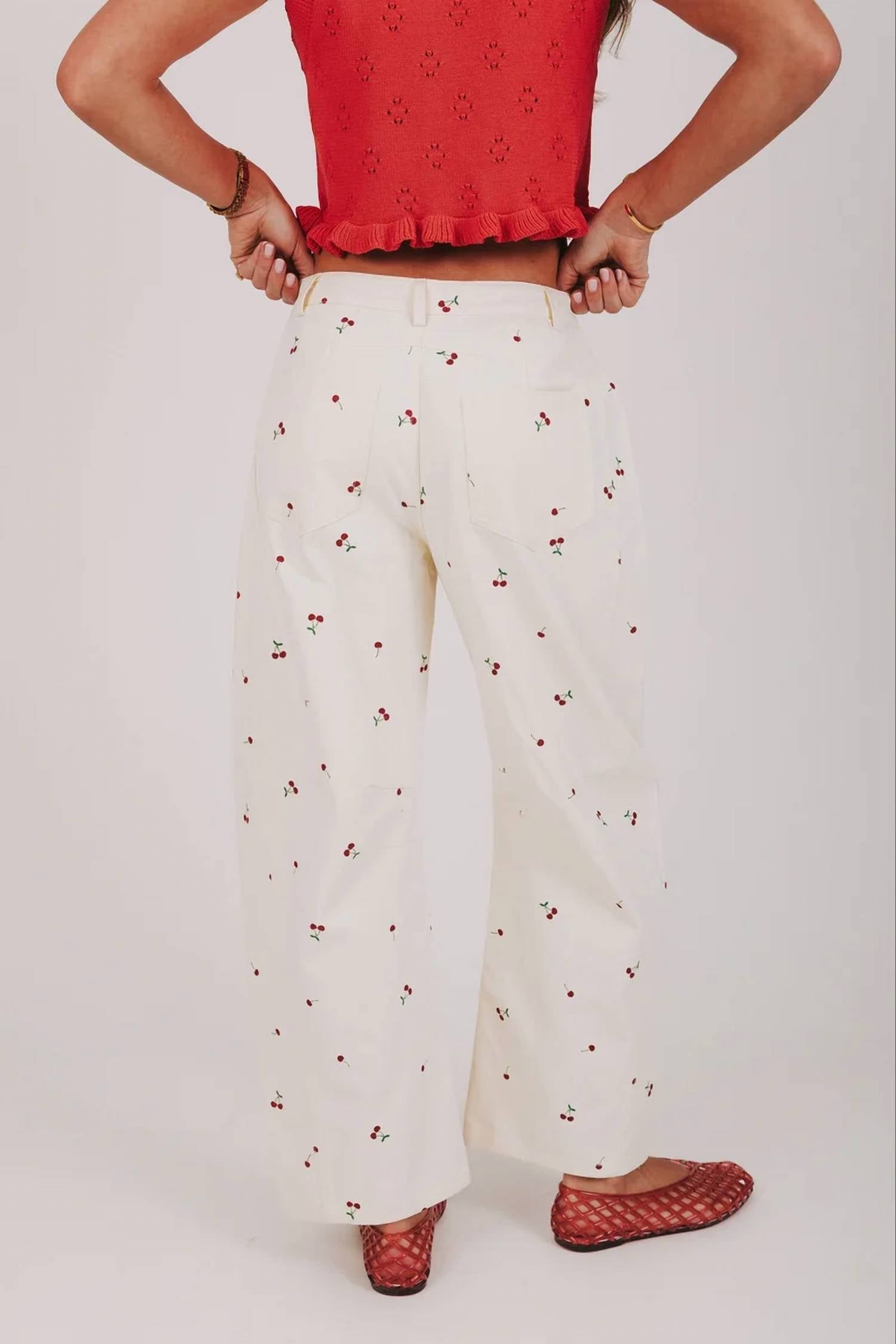 Baevely By Wellmade - Cherry High-rise Ankle Barrel Jean