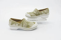 Dansko - Women's Volley Vegan Clog