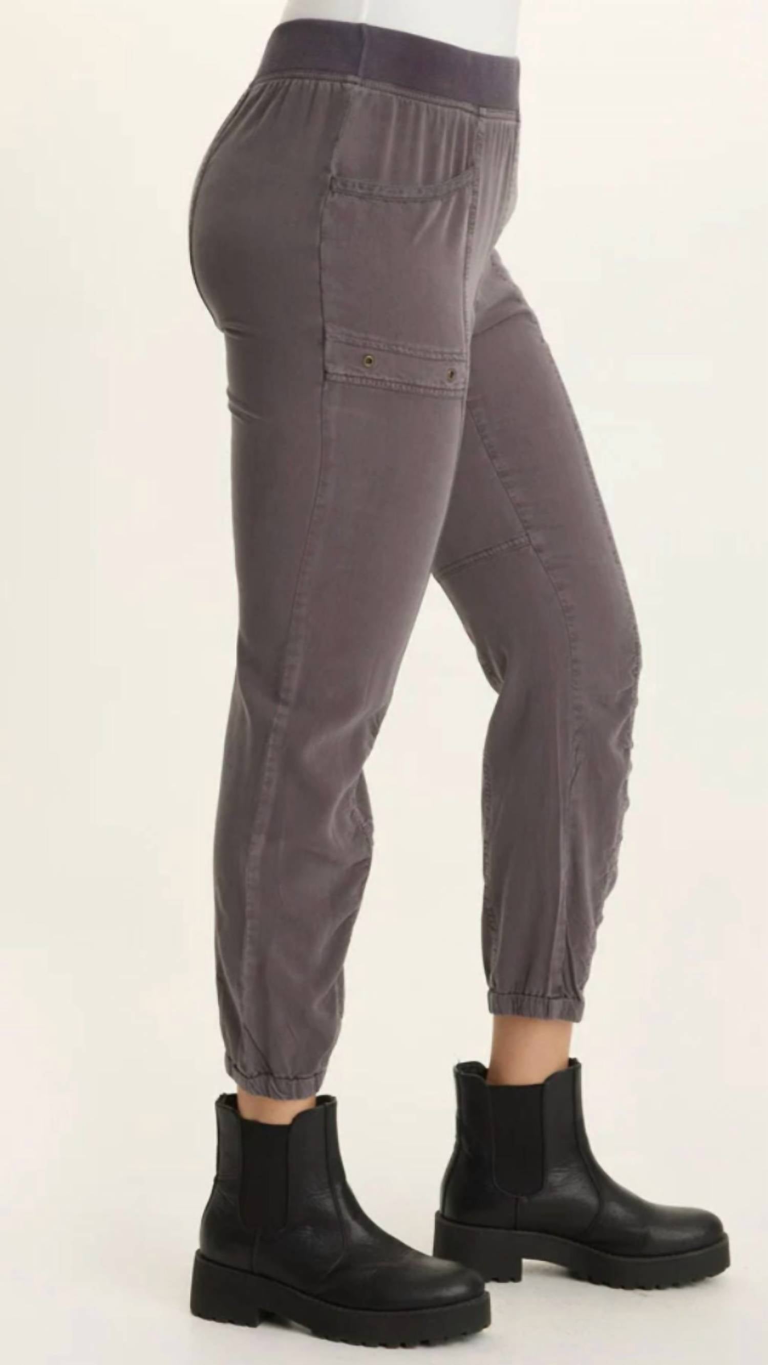 Wearables - Squire Twill Banded Hem Casual Pant