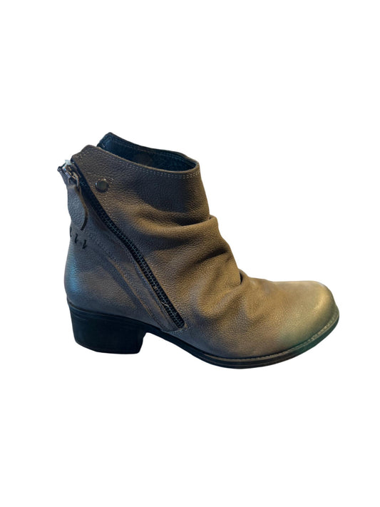 Biza - Women Vanity Boot