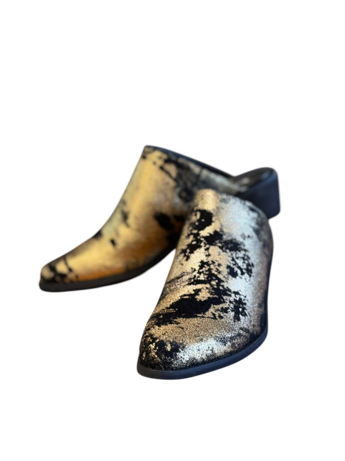 Very Volatile Women's Moonstruck Mule Slides in gold - women's shoe - alternate view