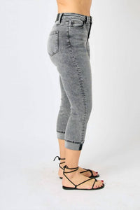 Judy Blue - Cuffed Capri Pants
