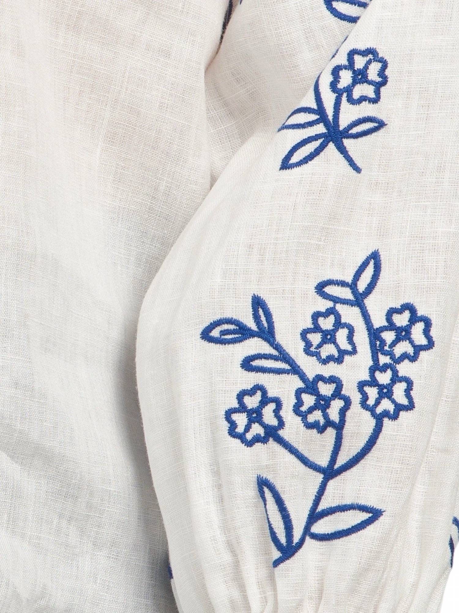 Elie Tahari - Embroidered Button Down Shirt