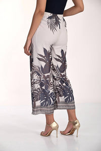 Frank Lyman - Cropped Woven Pant