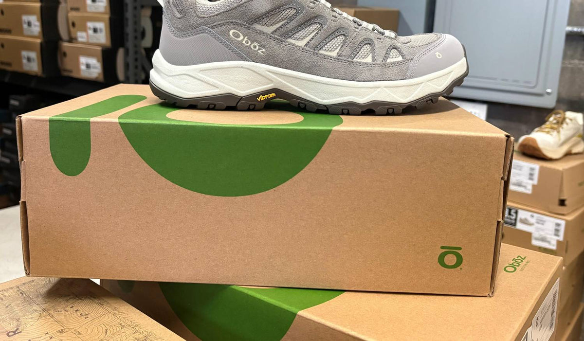 Oboz - Women's Sawtooth Ascent Low Hiking Shoe