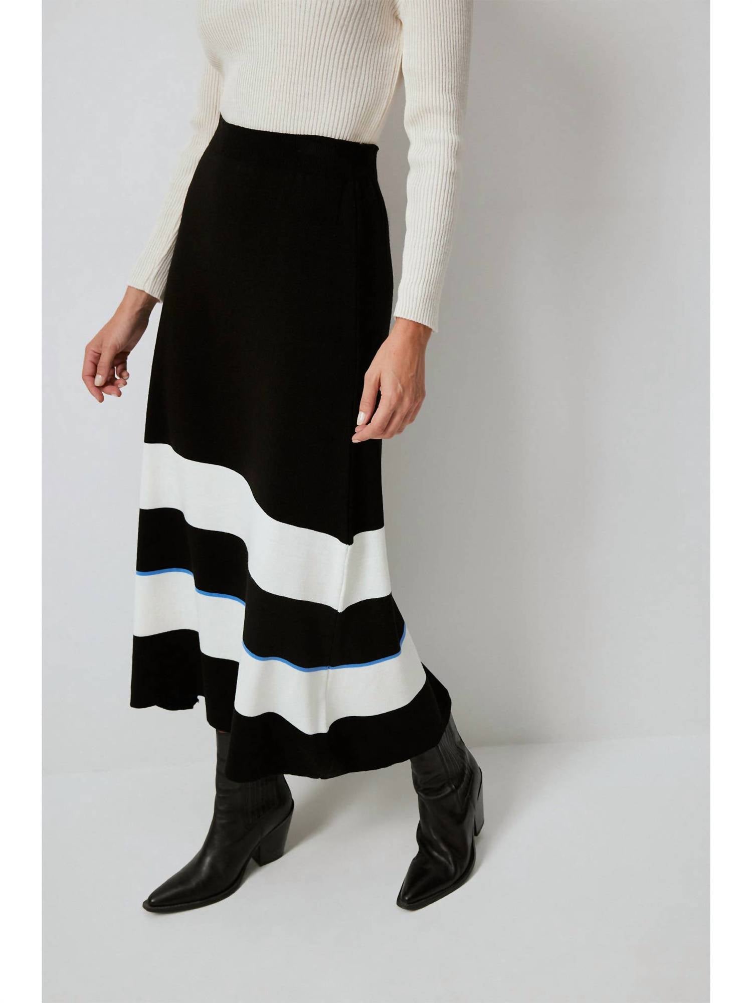 Touche Prive - Striped Knitwear Skirt With Elastic Waist