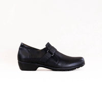Ros Hommerson Women's Eliot Leather Loafer in black - women's flats
