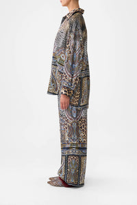 Camilla - Long Sleeve Oversized Shirt