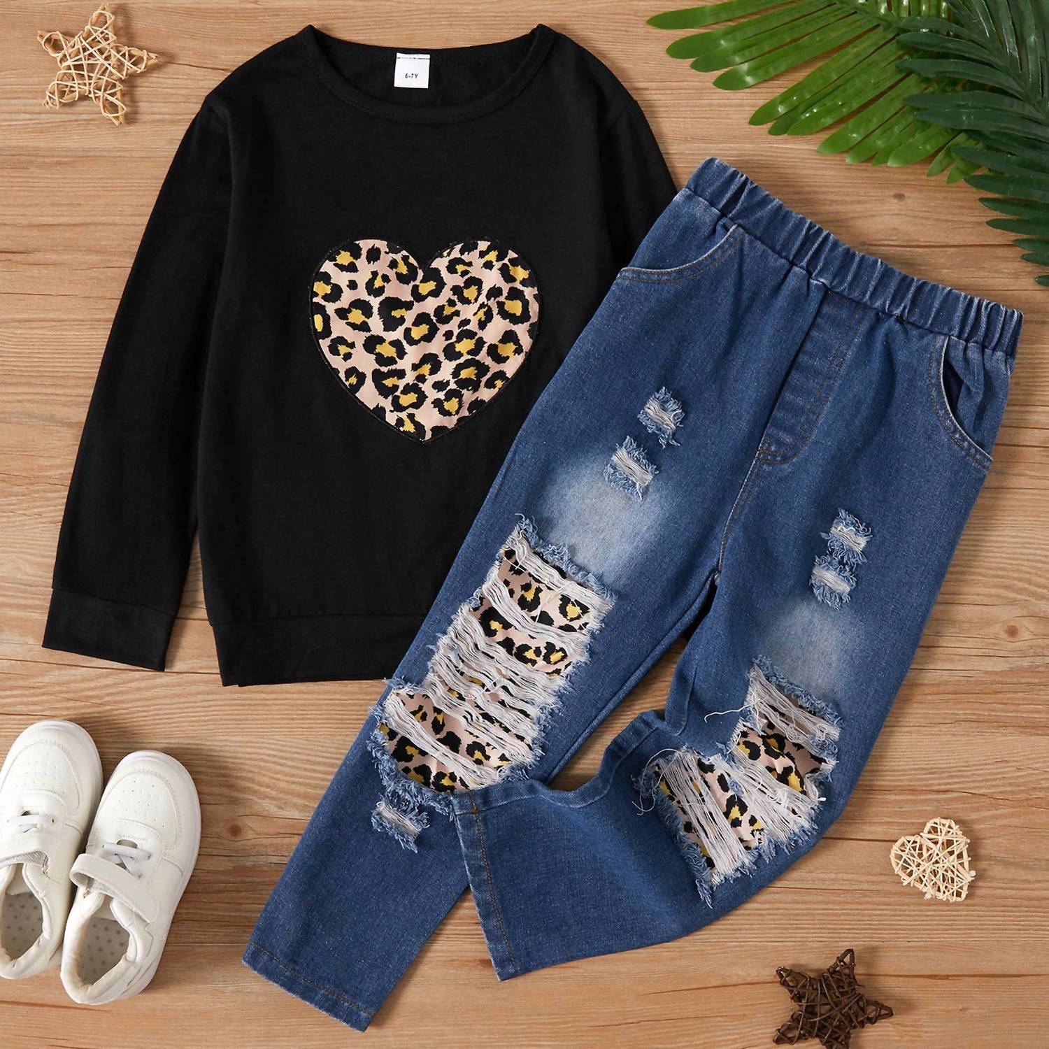 Patpat - Girl's 2-piece Sweatshirt And Ripped Jeans Set