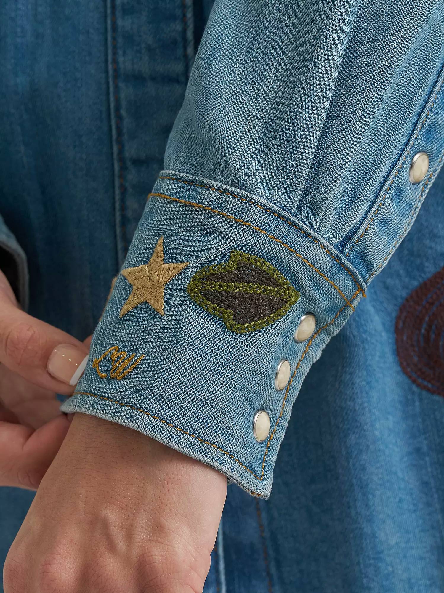 Wrangler - Embroidered Denim Shirt