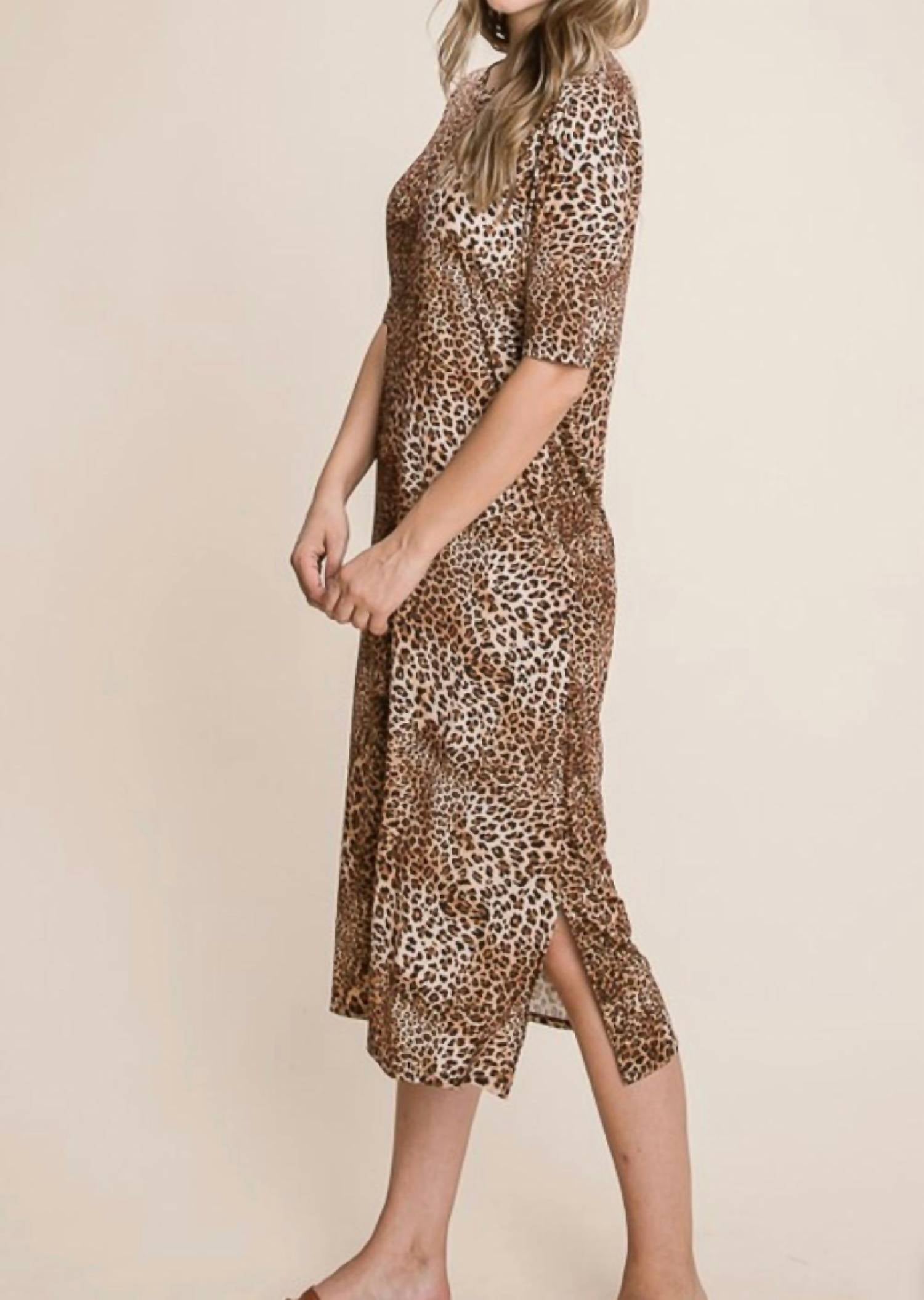 Bombom - FALL SHORT SLEEVE ANIMAL PRINT DRESS