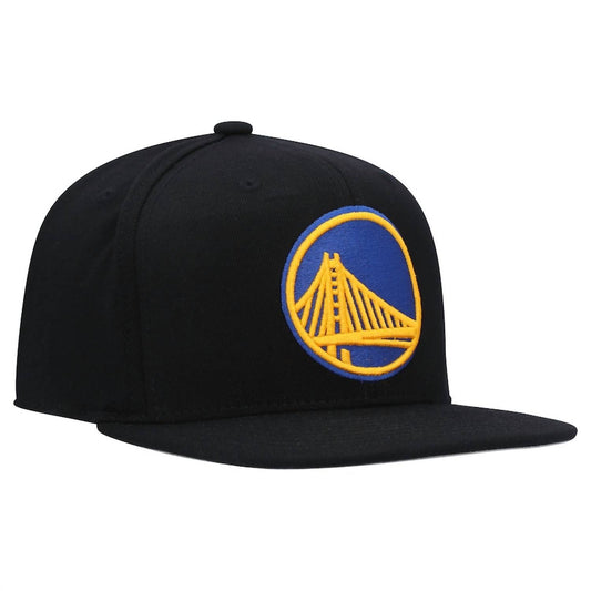 Mitchell & Ness - MEN'S NBA GOLDEN STATE WARRIORS CORE BASIC SNAPBACK CAP