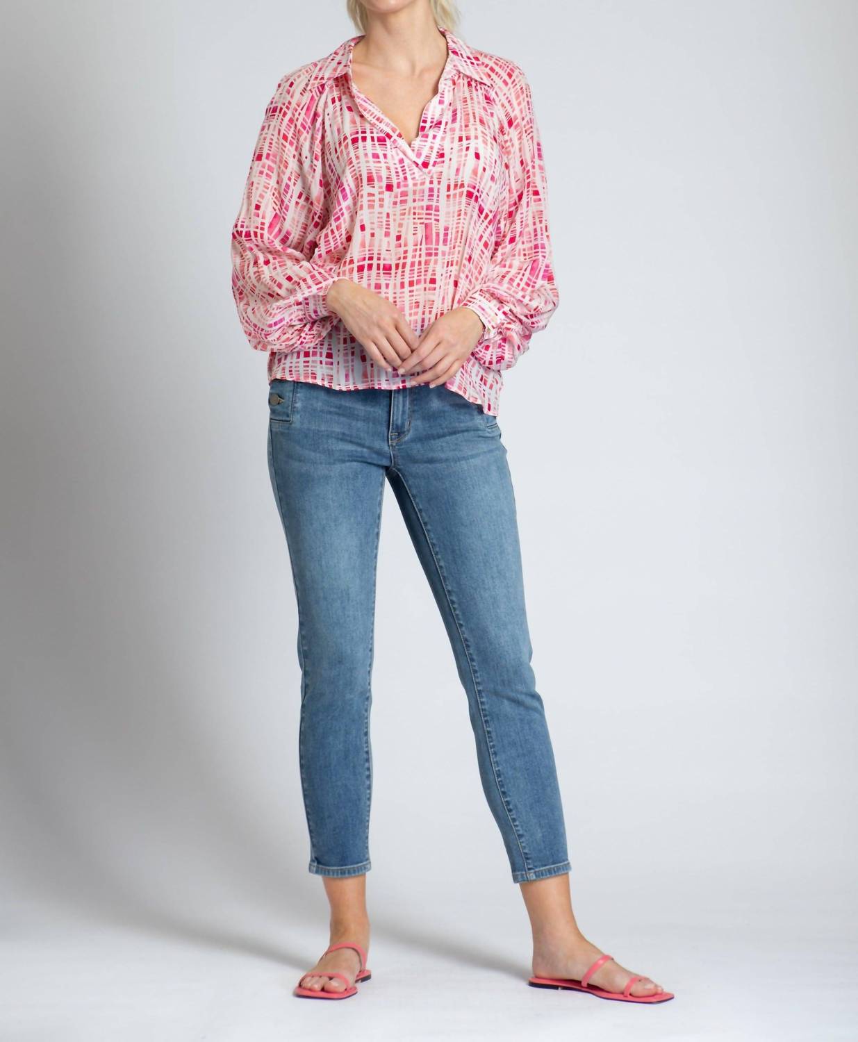 Apny - Half-placket Pullover Blouse