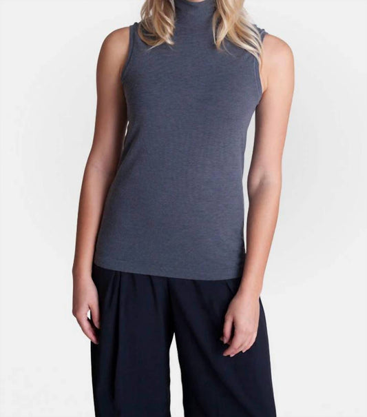 Buki - Sleeveless Turtleneck Shirt