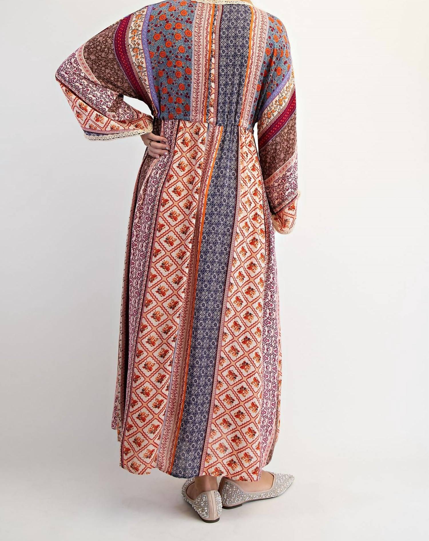 Easel - Printed Bell Sleeve Maxi Duster Dress