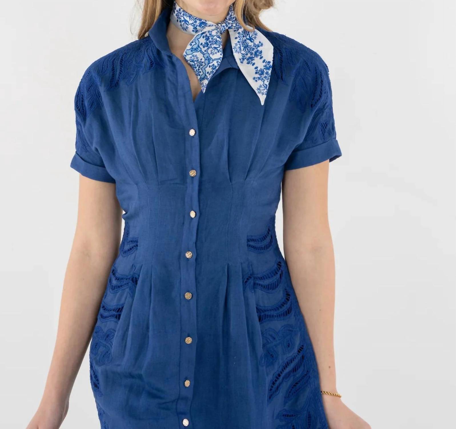 Emily Mccarthy - Women's Hand-stitched Silk Scarfette