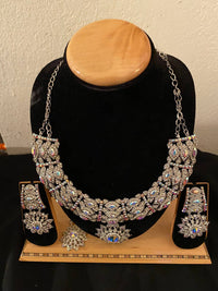 Donna Vinci - Women's J184 Necklace And Earrings Jewelry Set