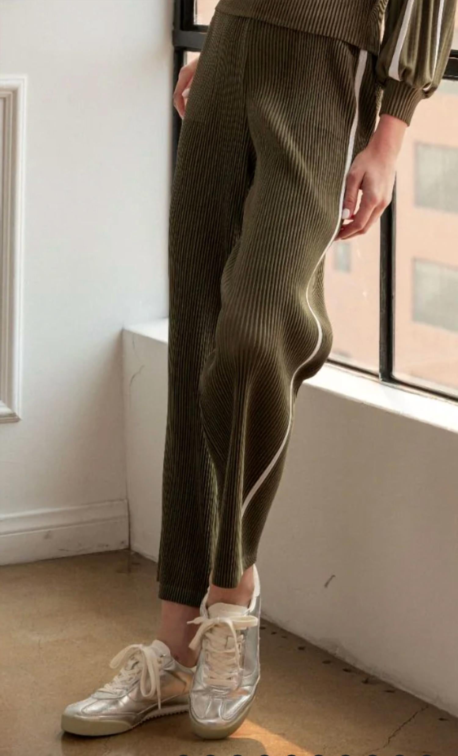 Joh - Jory Pleated Pant