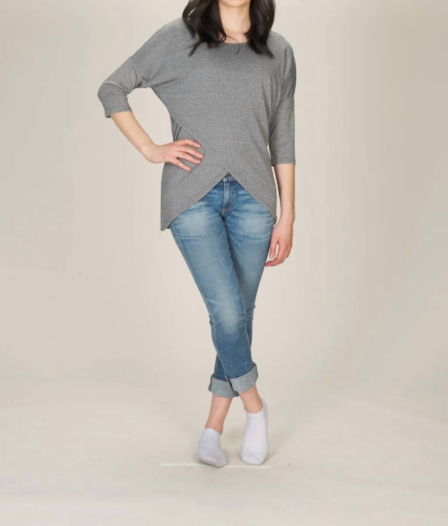 Papillon - Textured Layered Sweater With Zip Details