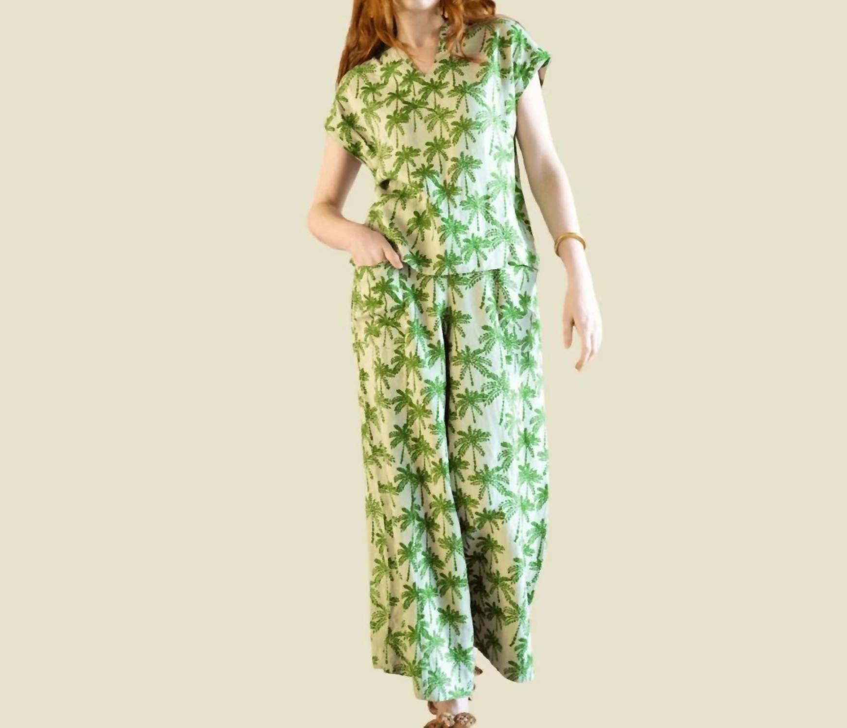Ivy Jane - Island Palm Tree Top