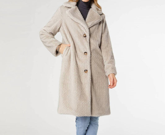 Coco + Carmen - Lenore Textured Faux Fur Coat