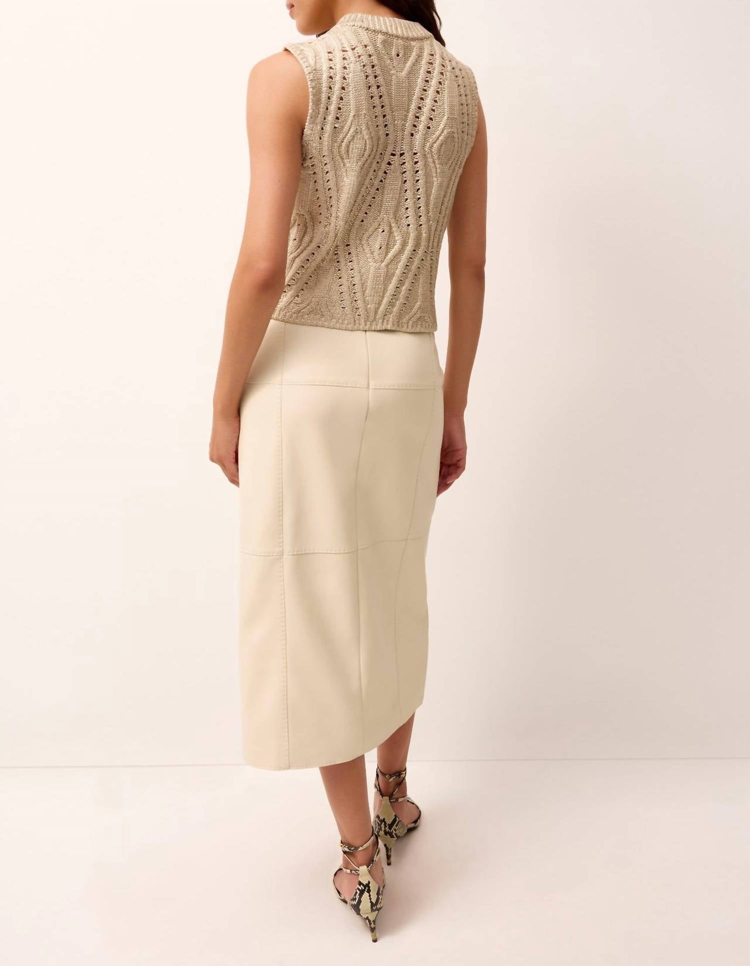 Marie Oliver - Mcguire Top
