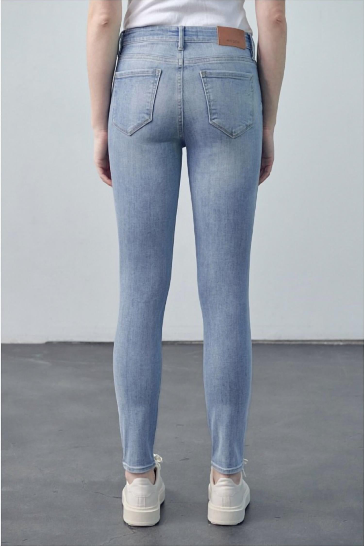 Courtney High Rise Skinny Jean