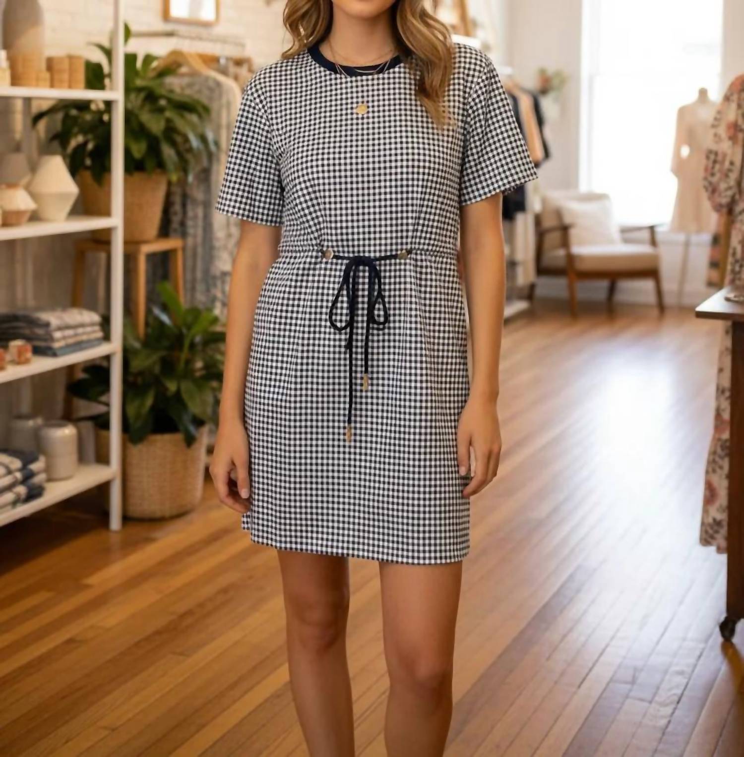 Entro - Women's Polished & Pretty Dress